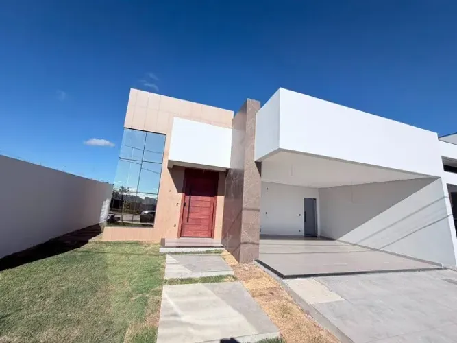 Linda Casa no Residencial Montserrat