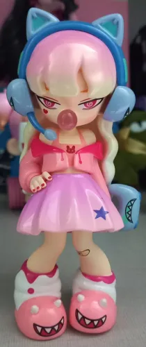 YANDERE GIRLS Remove the Labels series (blindbox)
