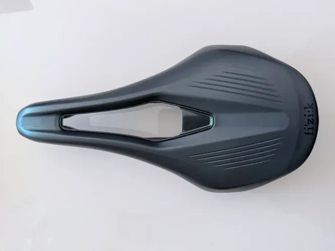 Selim Fizik Vento Argo R1 Carbono 194gr 265x140mm