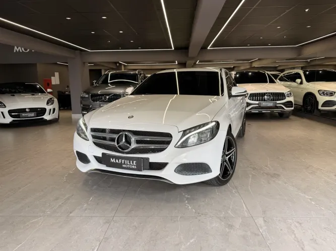Mercedes-Benz C-180 CGI Touring 1.8 16V Aut. 2016