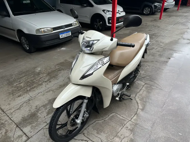 Biz 125 2024 único dono