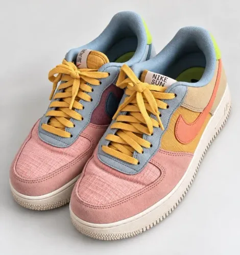 Nike Air Force 1 Sun Club