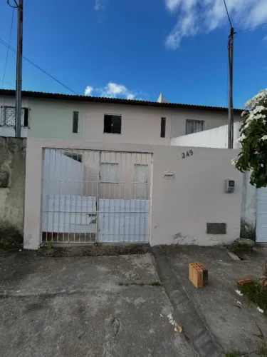 VENDO CASA EM MUCURI CARIACICA