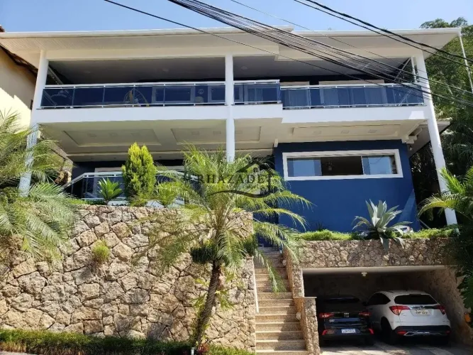 Excelente Casa em Condomínio Uba Piratininga em Niterói.