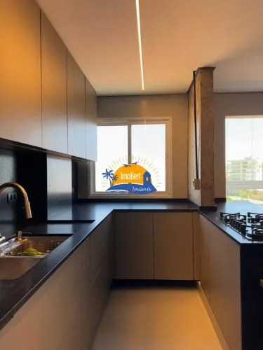 Cobertura de Luxo à Venda em Bertioga-SP, Maitinga: 3 Quartos, 1 Suíte, 2 Banheiros, Sala 