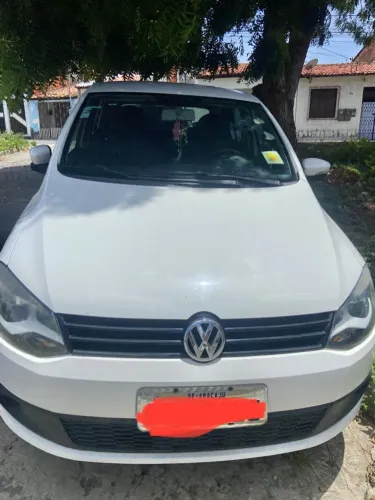 Volkswagen Fox 1.0 MI Total Flex 8V 5P 2014