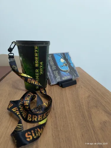 Copo do Festival SUMMER BREEZE 2024 e CD Fear of the Dark do Iron Maiden
