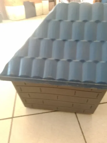 Casinha de cachorro de plástico