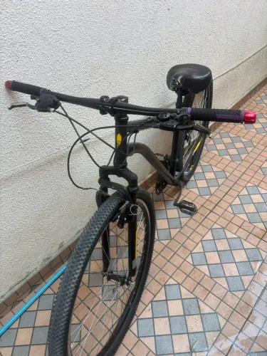 Bicicleta Caloi, aro 29.