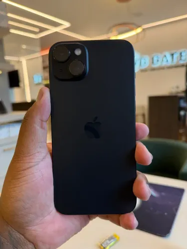 iPhone 15 Plus 128Gb Preto 86% - Loja Física