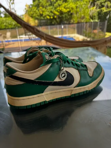 Vendo Nike Dunk SB - LOTTERY