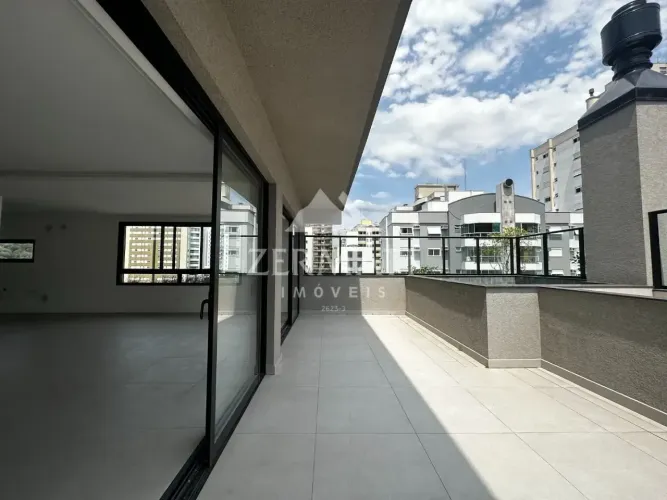 Cobertura com 3 dormitórios à venda, 258 m² por R$ 3.500.000,00 - Jardim Blumenau - Blumen