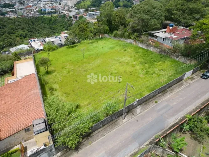 TERRENO À VENDA NO PORTAL DOS IPÊS - CAJAMAR-SP!