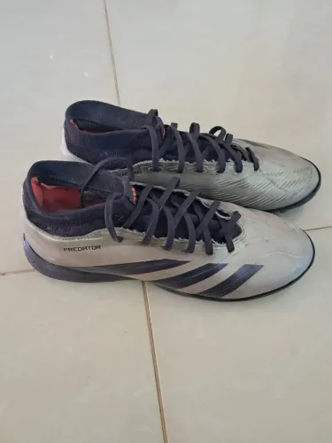 Chuteira Society Adidas Predator