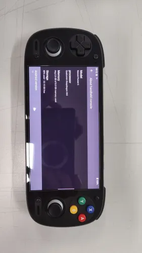Retroid pocket 5 com botões coloridos