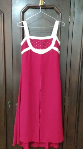Vestido de festa vermelho