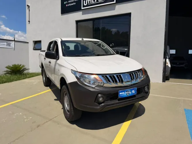 Mitsubishi L200 2.5 4X4 CD Turbo Diesel 2022