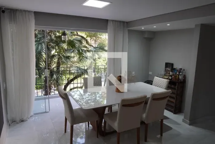 Apartamento à Venda - Real Parque, 2 Quartos, 103 m2