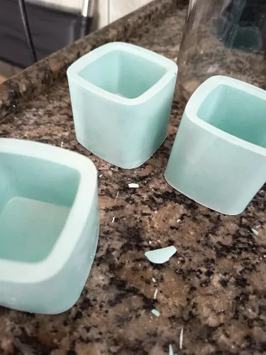 Mini vazos de gesso/branco e colorido 
