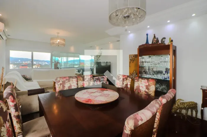 Apartamento à Venda - Petrópolis, 7 Quartos, 467 m2