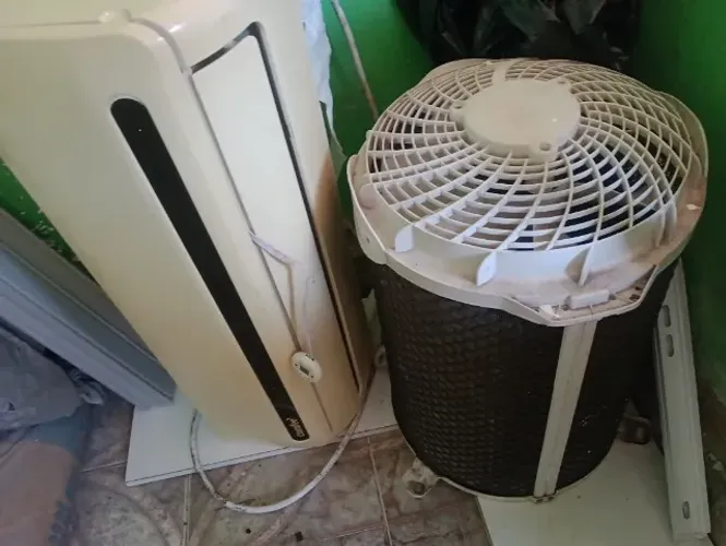 Ar condicionado 