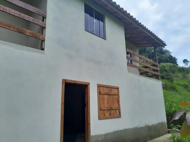 Casa dupla com terreno à venda em São José do Ribeirão - Bom Jardim/RJ