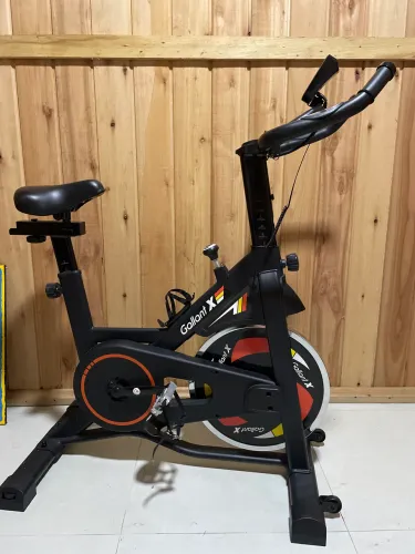 BICICLETA ERGOMÉTRICA