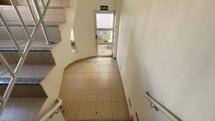 Apartamento com 1 dormitório para alugar, 65 m² por R$ 1.500,00/mês - Coqueiral - Cascavel