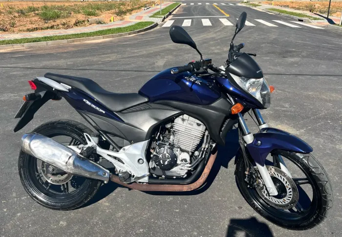 Honda CB 300r/ 300r Flex 2011