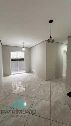 Apartamento à venda no Condomínio Atlântico Norte no bairro Jardim Santo André em Santo An