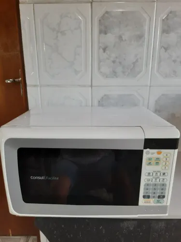 Micro-ondas Consul Facilite CMP25 20L, 127v, funcionando perfeitamente