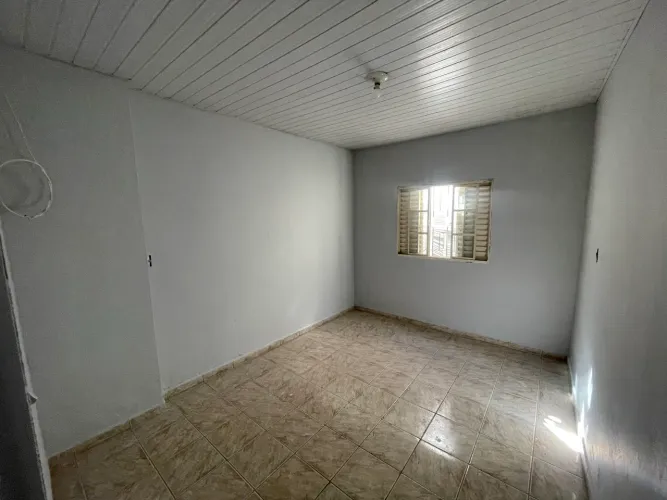 Casa de Fundos para Locação - Cecap 1