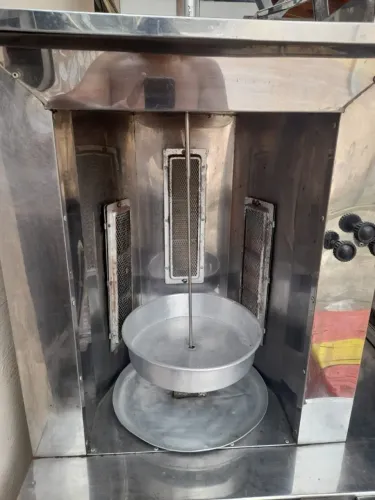 Vendo máquina de churrasco grego