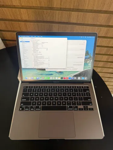 MacBook Air M1