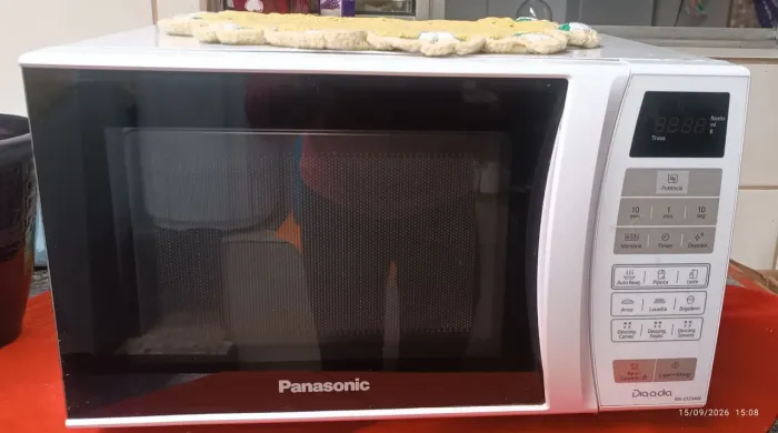 MICROONDAS PANASONIC 21L C/DEFEITO
