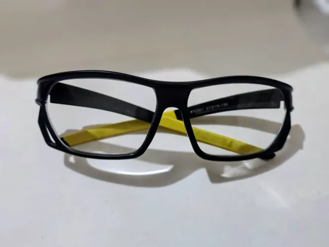 Óculos Multifocal Fotocromático Esportivo +3,5