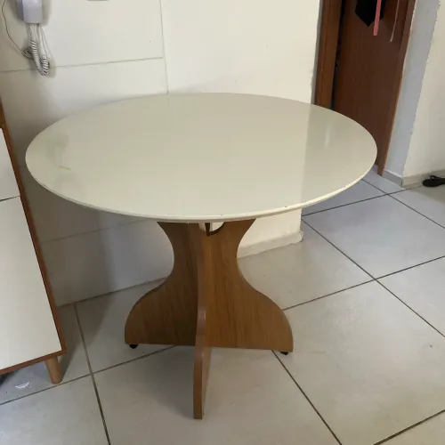 Vendo excelente mesa 