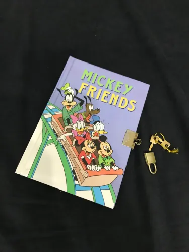 Agenda antiga Disney Turma do Mickey anos 80/90