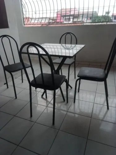 Mesa 6 cadeiras mármore