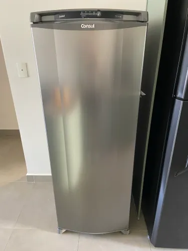 Geladeira Inox Consul
