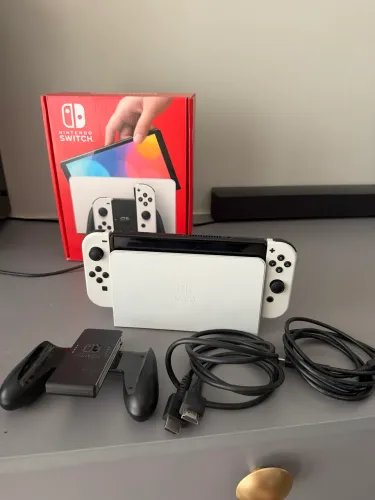 Console Nintendo Switch OLED - Branco