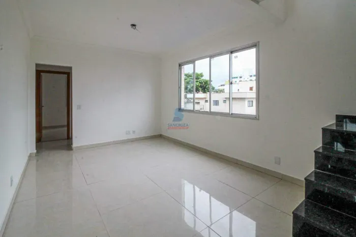 Cobertura de 3 quartos com Suite no Bairro Cabral.