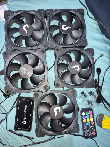 5 fans , com controladora ambos Rise Mode