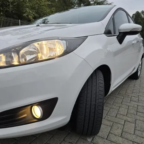 Ford Fiesta SEL 1.0 12V Ecoboost Aut. 5P 2017