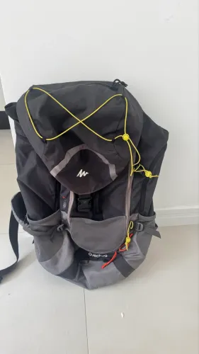 Mochila de trilha Quechua Forclaz 70l