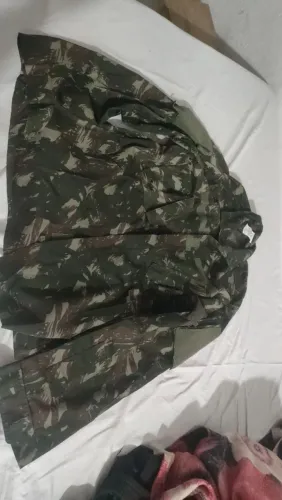 Vendo gandola e calça atalaia tamanho G