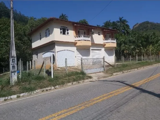 Casa no interior de Iconha-ES