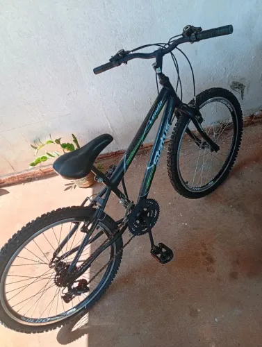 Bicicleta top só pegar e andar