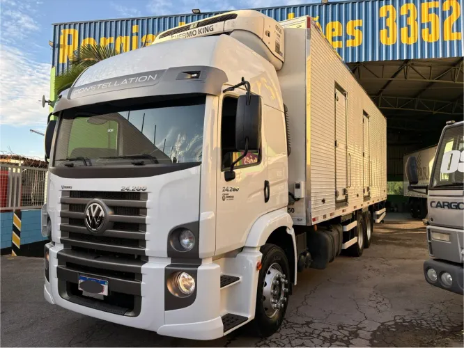 Vw 24280 Prime 6x2 Ano 2022 Com Baú Refrigerado Ibiporã