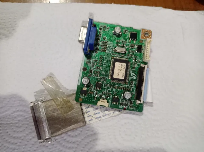 Placa lógica monitor LT24B530lB